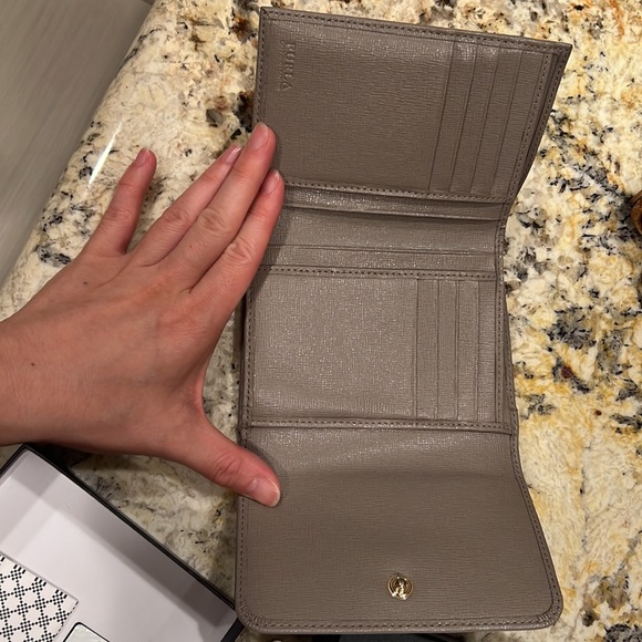 Furla wallet - Picture 3 of 4